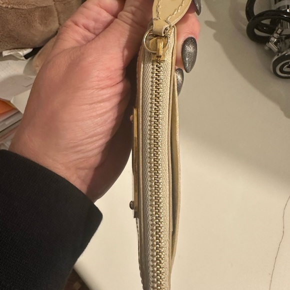 Louis Vuitton Key holder and Coin/Card holder - Picture 5 of 7